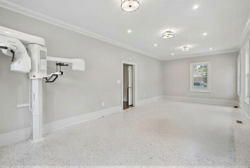 More Photos Of 1640 Piedmont Ave NE, Atlanta Office For Sale