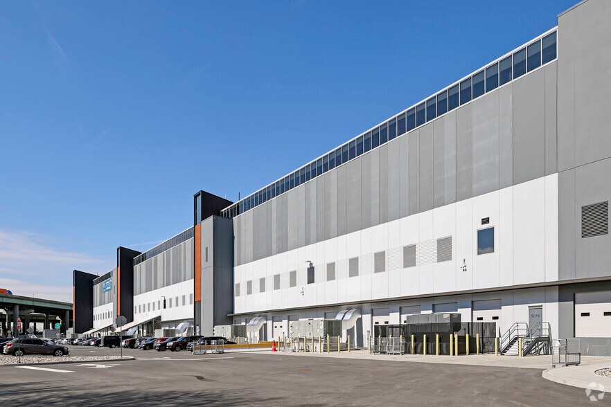 More Photos Of 2505 Bruckner Blvd, Bronx Warehouse For Lease