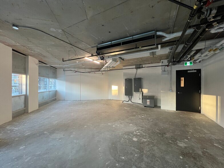 More Photos Of 220 East 1st Ave, Vancouver Light Manufacturing For Lease