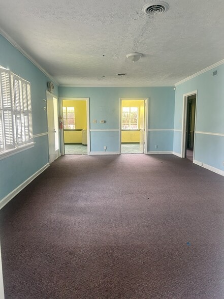 More Photos Of , Fairburn Unknown For Sale