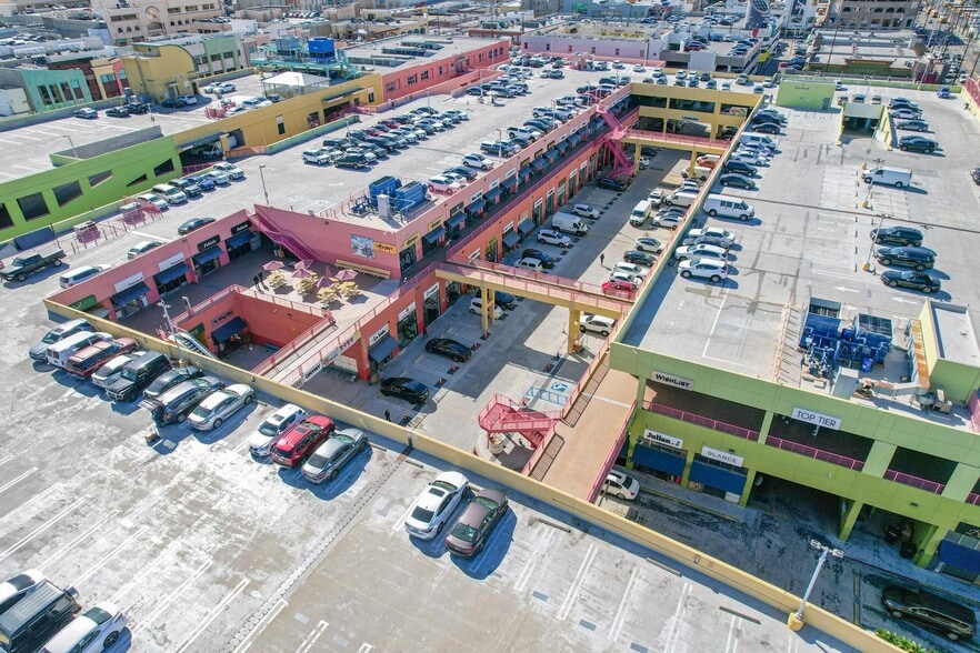 More Photos Of 1100 S San Pedro St, Los Angeles Storefront For Sale