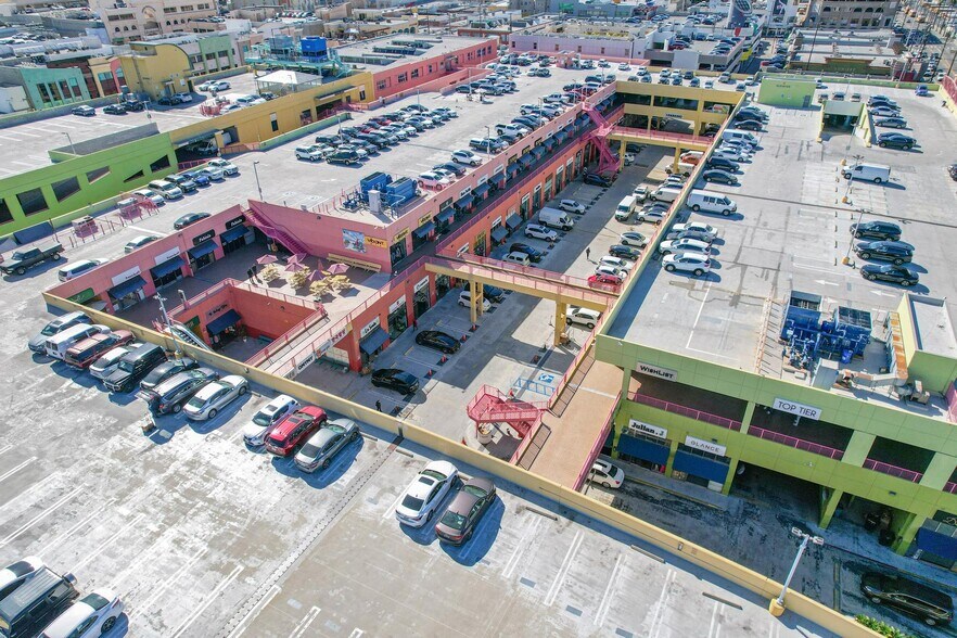 More Photos Of 1100 S San Pedro St, Los Angeles Storefront For Lease