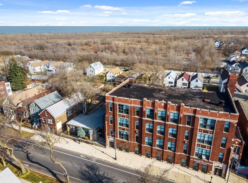 More Photos Of 8231 S South Shore Dr, Chicago Schools For Sale