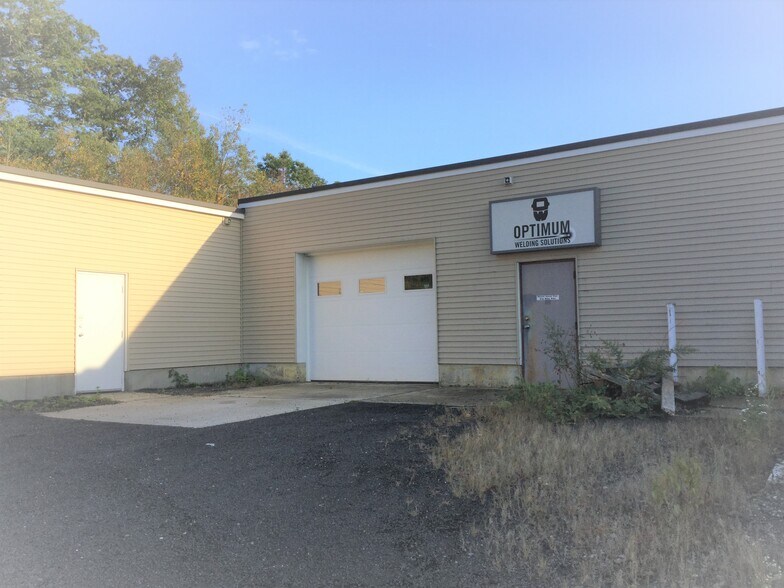 More Photos Of 25 Gramar Ave, Prospect Warehouse For Lease