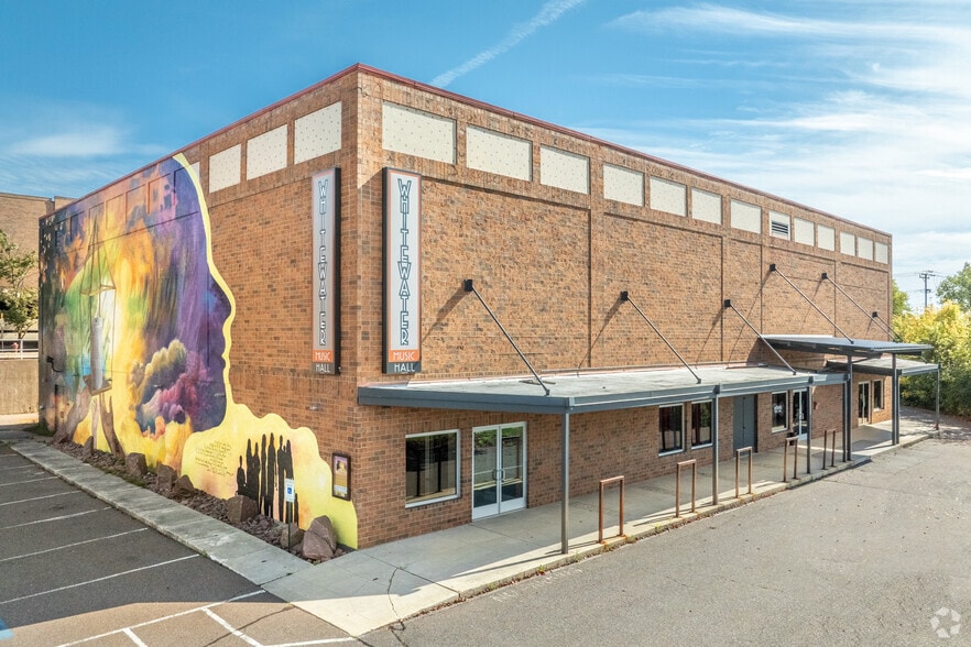 More Photos Of 130 N 1st St, Wausau Storefront Retail Office For Sale