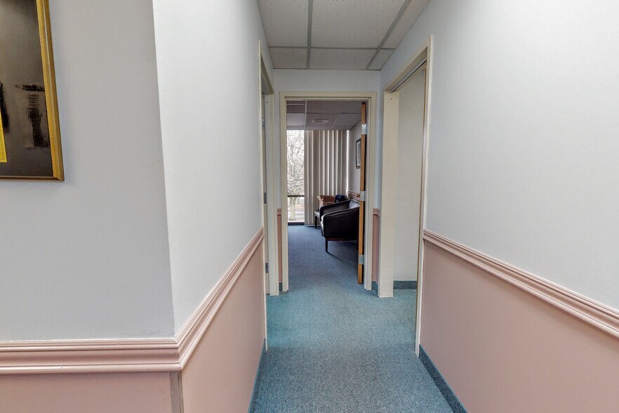 More Photos Of 545 Island Rd, Ramsey Medical For Lease