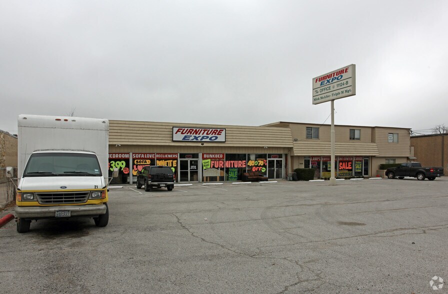 More Photos Of 11124 Garland Rd, Dallas Freestanding For Sale