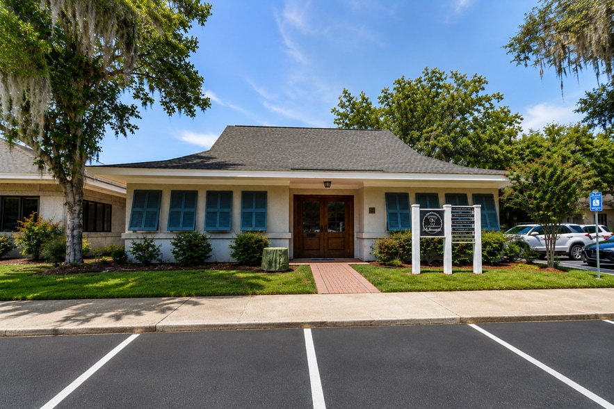 Primary Photo Of 310 Eisenhower Dr, Savannah Medical For Lease