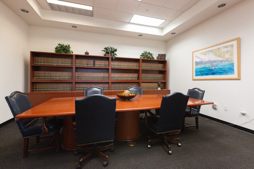 More Photos Of 27345 Ortega Hwy, San Juan Capistrano Office For Lease