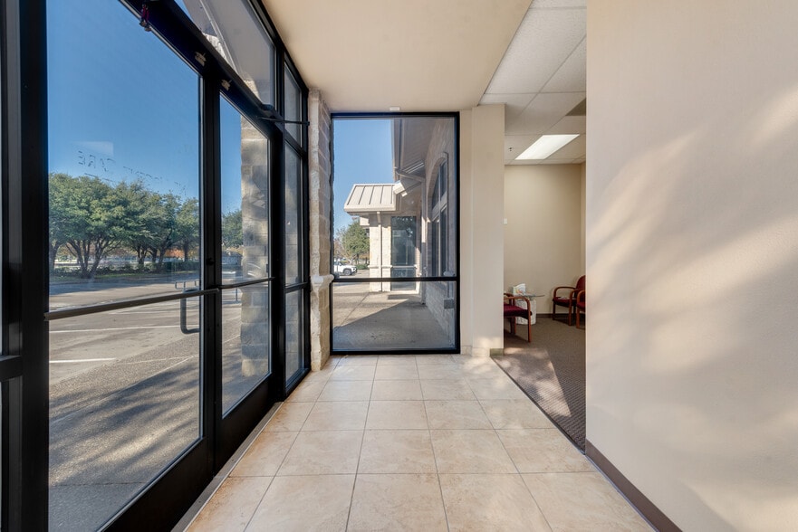 More Photos Of 7920 Preston Rd, Plano Office For Sale