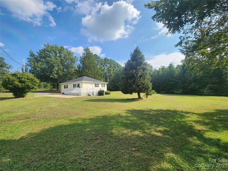 More Photos Of 4515 Beaty Rd, Gastonia Loft Creative Space For Sale
