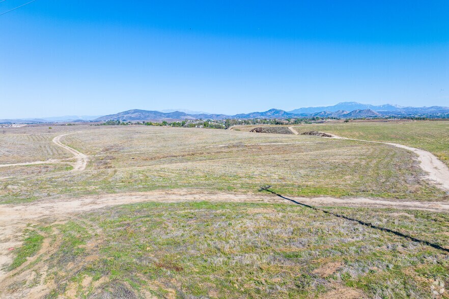 More Photos Of 32320 La Serena Way, Temecula Land For Sale