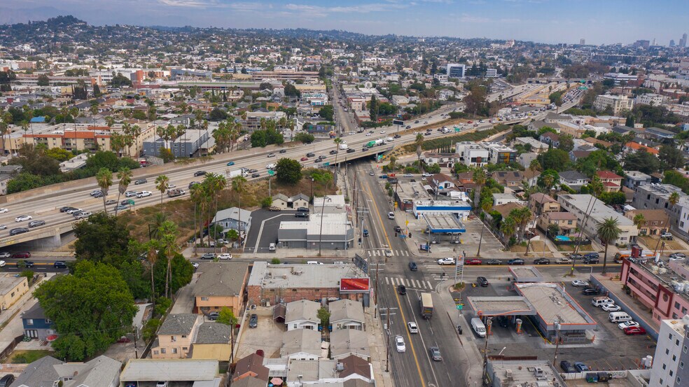 More Photos Of 4583 Melrose Ave, Los Angeles Freestanding For Lease
