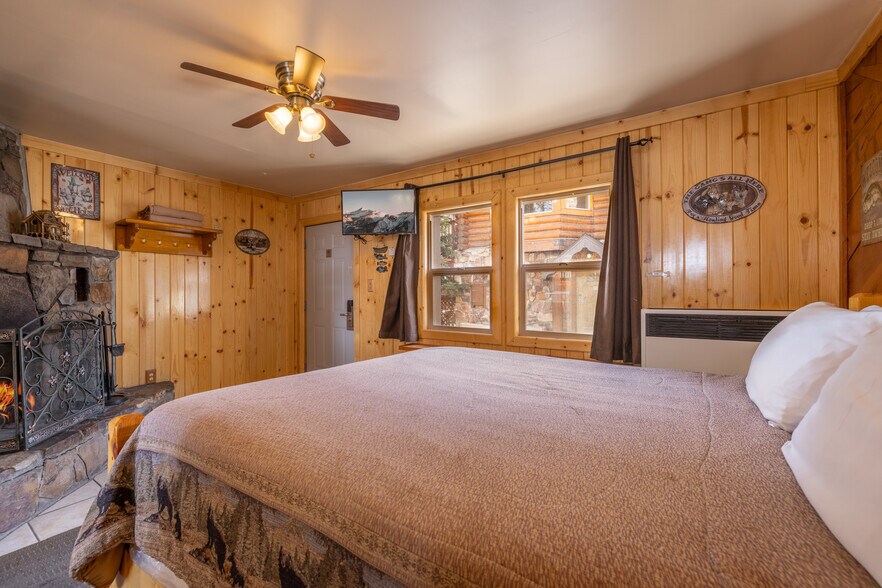 More Photos Of 40229 Big Bear Blvd, Big Bear Lake Hotel For Sale