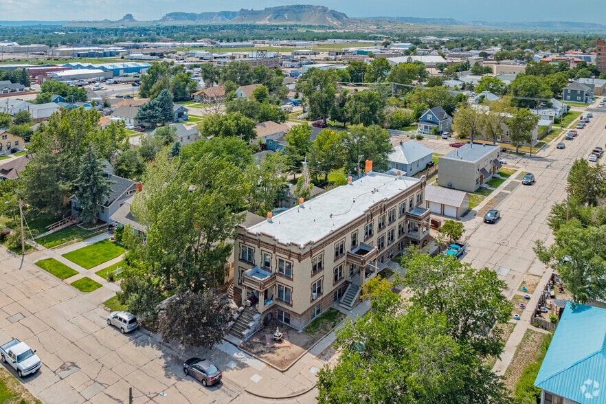 More Photos Of 1424 4th Ave, Scottsbluff Apartments For Sale