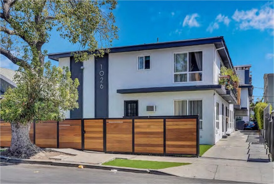 More Photos Of 1026 N Hudson Ave, Los Angeles Apartments For Sale