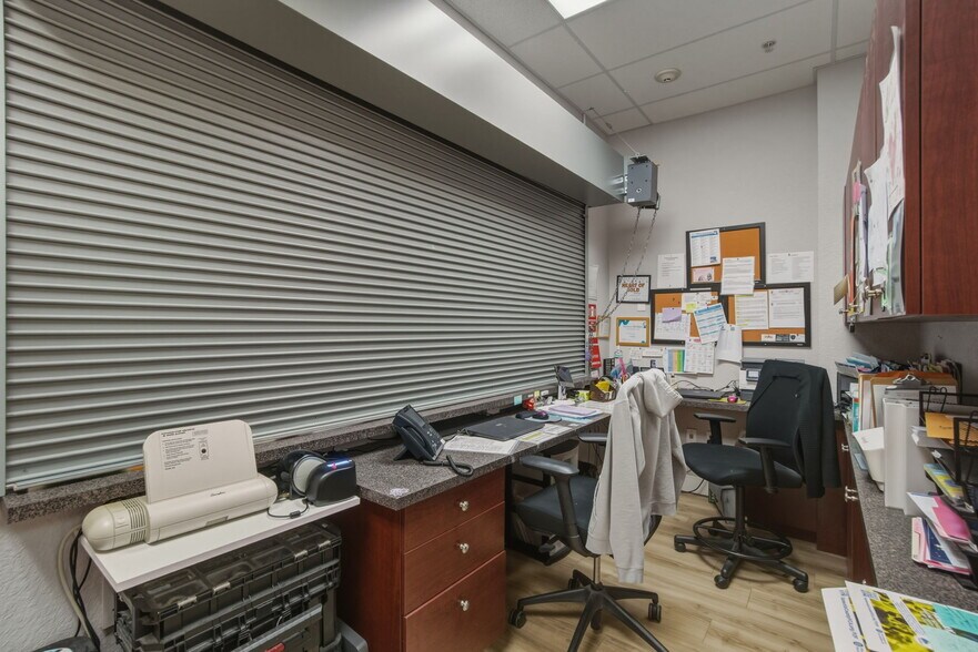 More Photos Of 1000 Innovation Ave, North Port Freestanding For Sale