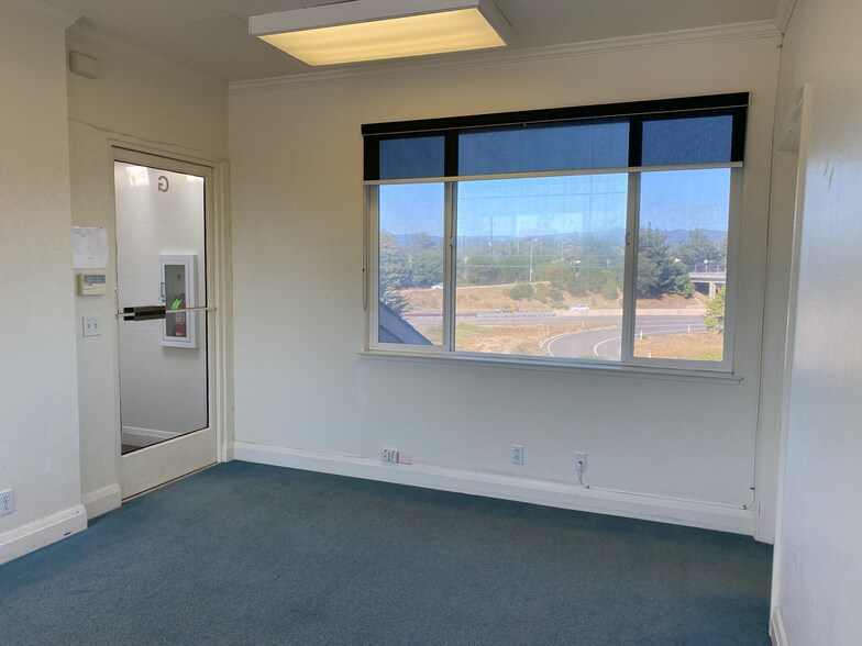 More Photos Of 9029 Soquel Ave, Santa Cruz Medical For Lease