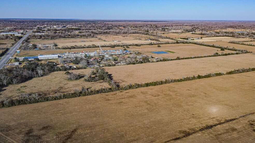 More Photos Of County Road 492, Dayton Land For Sale