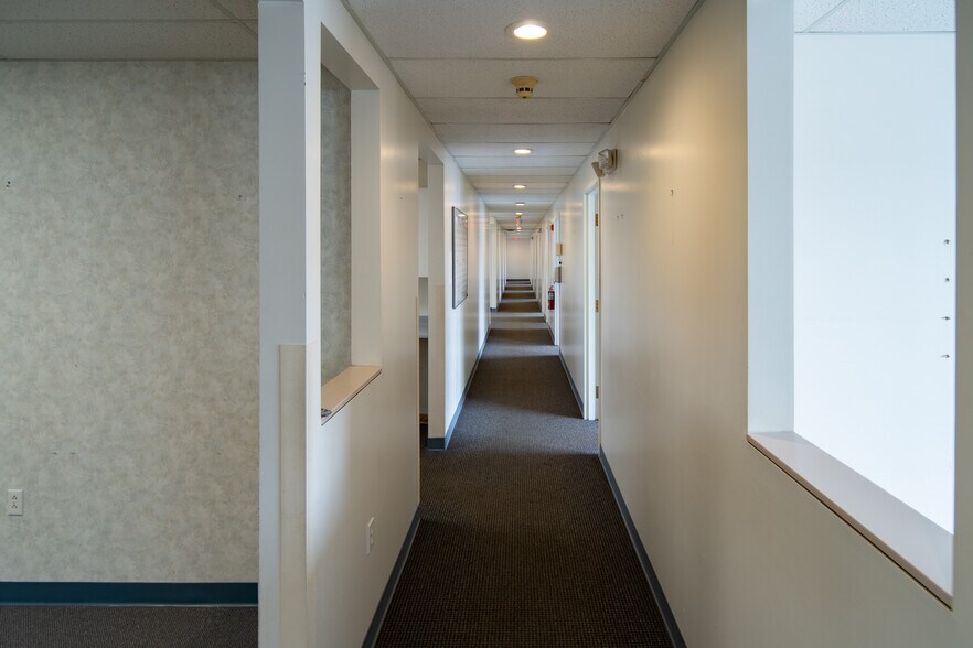 More Photos Of 235 North St, Buffalo Medical For Sale