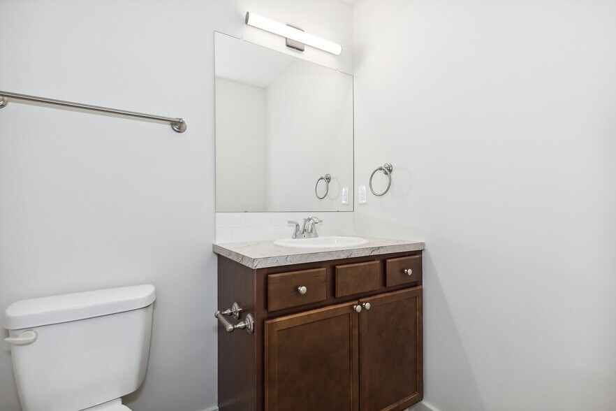 More Photos Of 3212-3244 S. Victoria St, Wichita Apartments For Sale