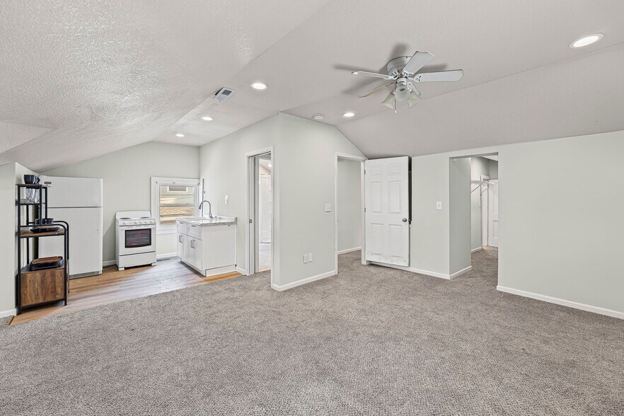 More Photos Of 347 Lawn Ave, Kansas City Apartments For Sale