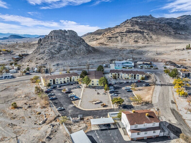 More Photos Of 108 Gardenia Way, Wendover Apartments For Sale