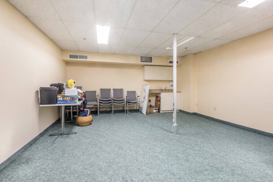 More Photos Of 2775-2835 Rue Du Manoir, Sherbrooke Apartments For Lease