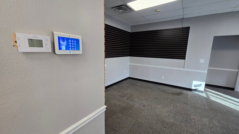 More Photos Of 5720 Gall Blvd, Zephyrhills Office For Lease
