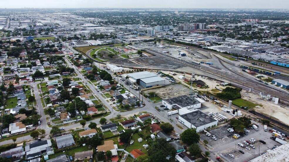 More Photos Of 8600 NW 36th Ave, Miami Manufacturing For Lease