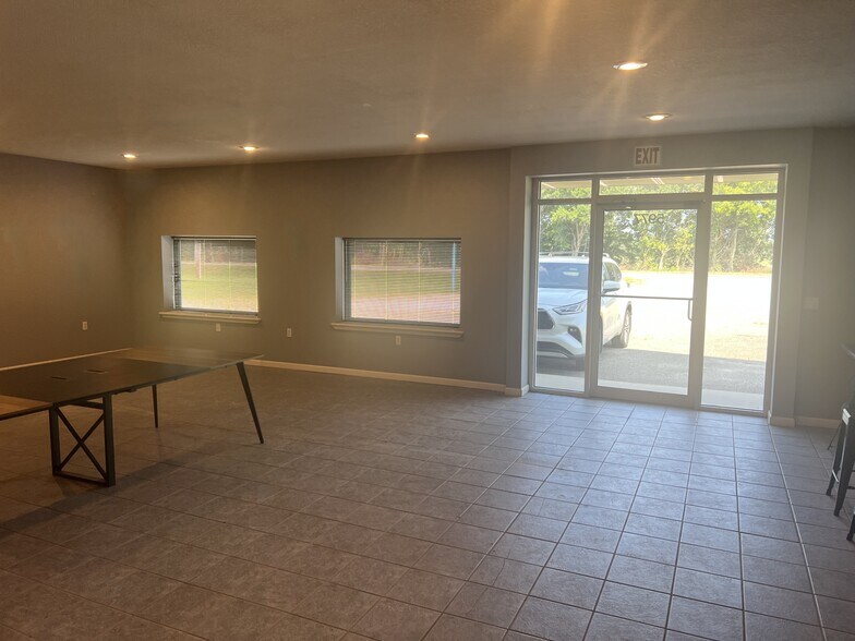 More Photos Of 5977 AR-135 N, Paragould Industrial For Lease