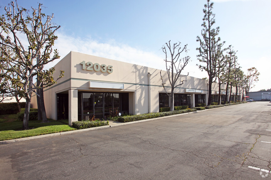 Primary Photo Of 12035 Slauson Ave, Santa Fe Springs Manufacturing For Lease