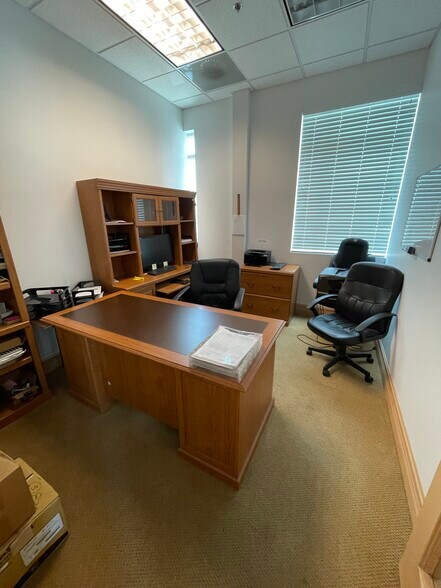 More Photos Of 2830 W State Road 84, Fort Lauderdale Flex For Sale