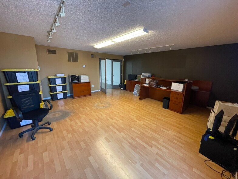 More Photos Of 3270-3294 Cherry, Long Beach Warehouse For Lease