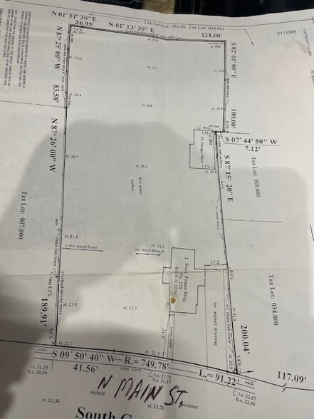 More Photos Of 229 N Main St, Sayville Storefront For Sale