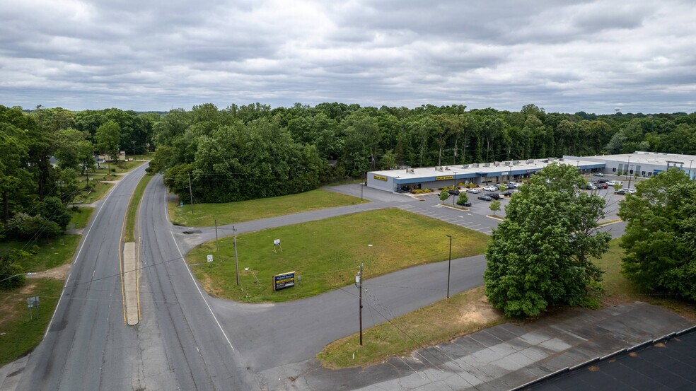 More Photos Of 413 Cannon blvd, Kannapolis Land For Sale