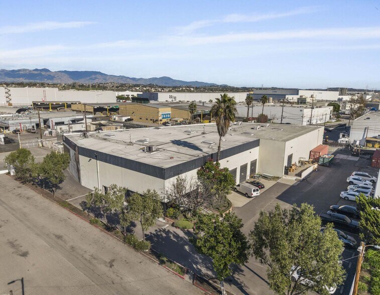 More Photos Of 3240 E 26th St, Vernon Warehouse For Sale