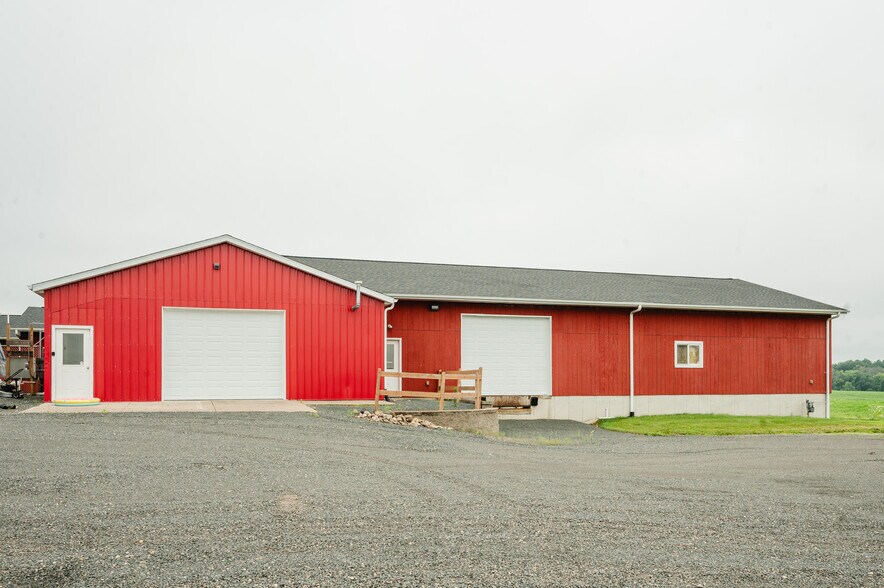 Primary Photo Of 373 280th St, Osceola Industrial For Lease