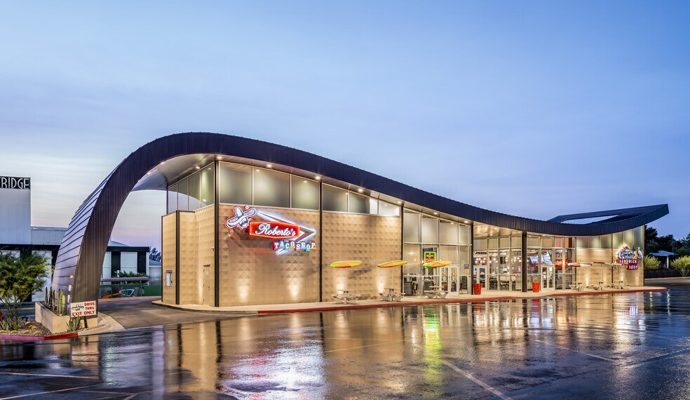 More Photos Of 1122 S Maryland Pky, Las Vegas Storefront For Sale
