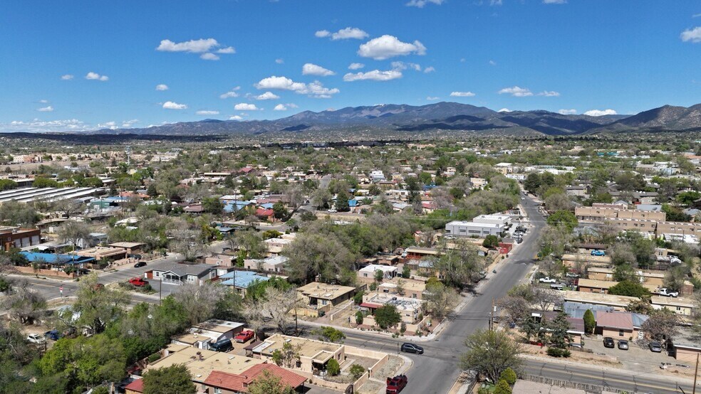 More Photos Of 1607 5th St, Santa Fe Apartments For Sale