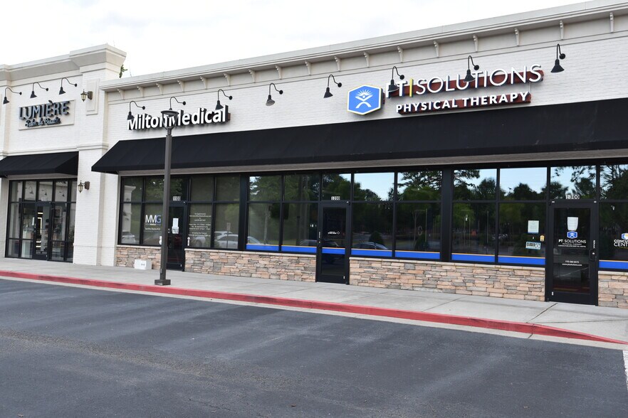 More Photos Of 735 N Main St, Alpharetta Land For Lease