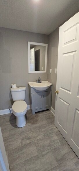 More Photos Of 4502 Fegenbush Ln, Louisville Specialty For Sale