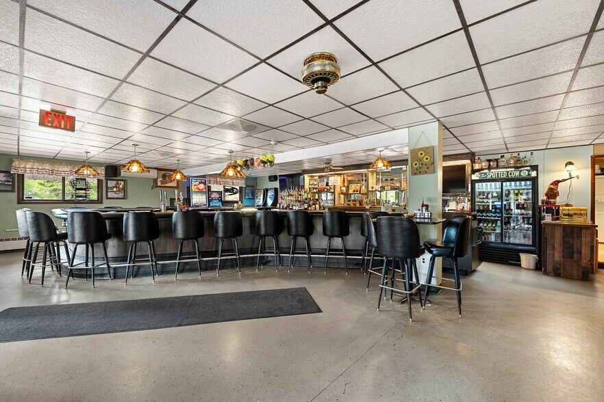 More Photos Of W11466 US Hwy 8, Dunbar Restaurant For Sale