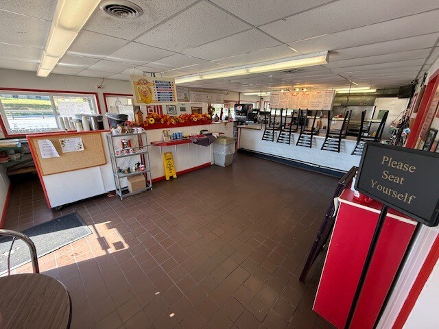 More Photos Of 10101 Dustin Rd, Remsen Restaurant For Sale