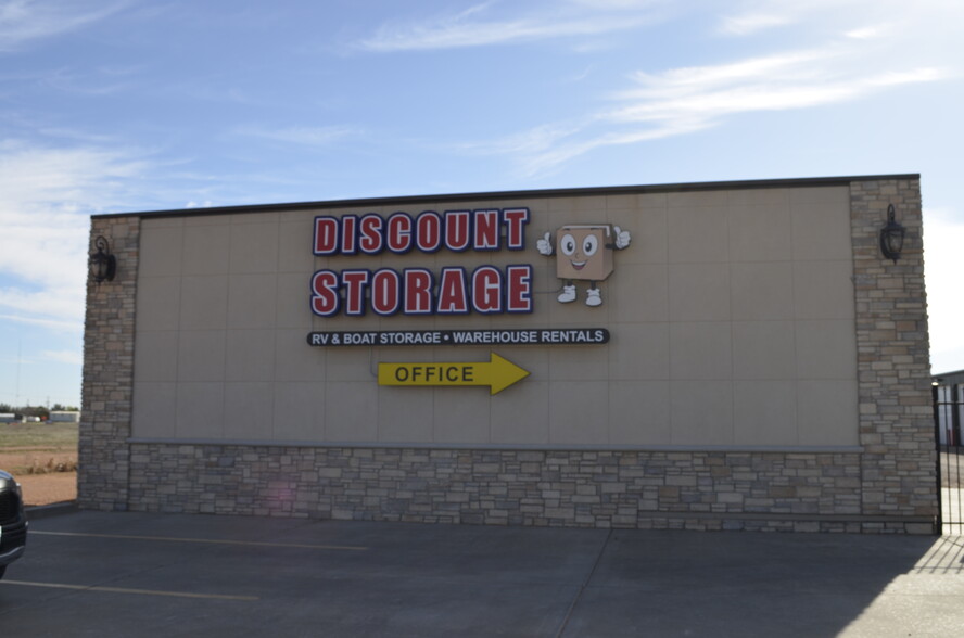 Primary Photo Of 13209 Frankford Ave, Lubbock Warehouse For Lease