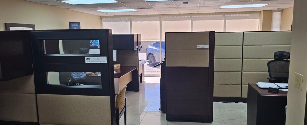 More Photos Of 365 Palermo Ave, Coral Gables Office For Sale