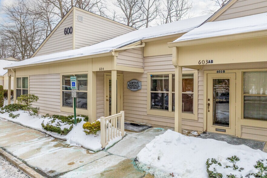 More Photos Of 100-1000 Birchfield Dr, Mount, Mount Laurel Unknown For Lease