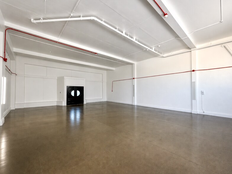 More Photos Of 8801 International Blvd, Oakland Storefront Retail Residential For Sale