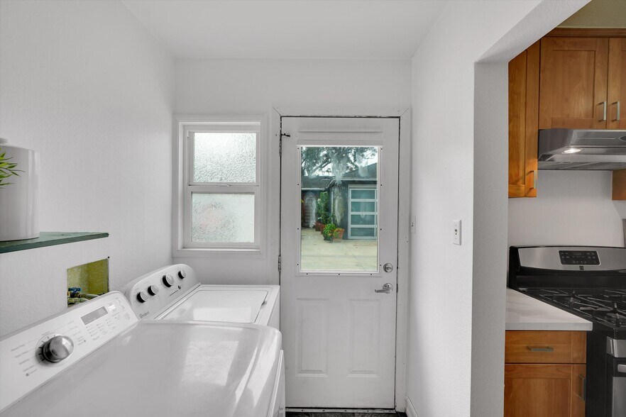 More Photos Of 828 Hill St, Santa Monica Apartments For Sale