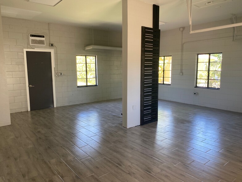 More Photos Of 2227 W Fairbanks Ave, Winter Park Office For Lease